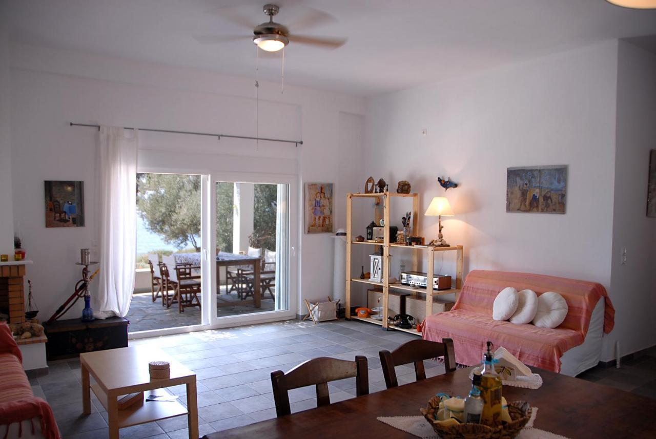 Melinda Holiday House Plomari ภายนอก รูปภาพ
