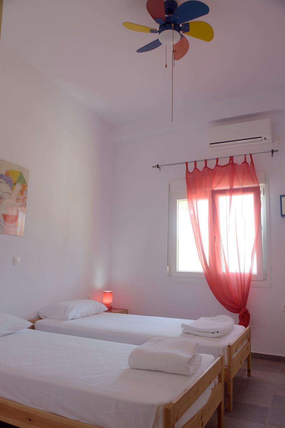 Melinda Holiday House Plomari ภายนอก รูปภาพ