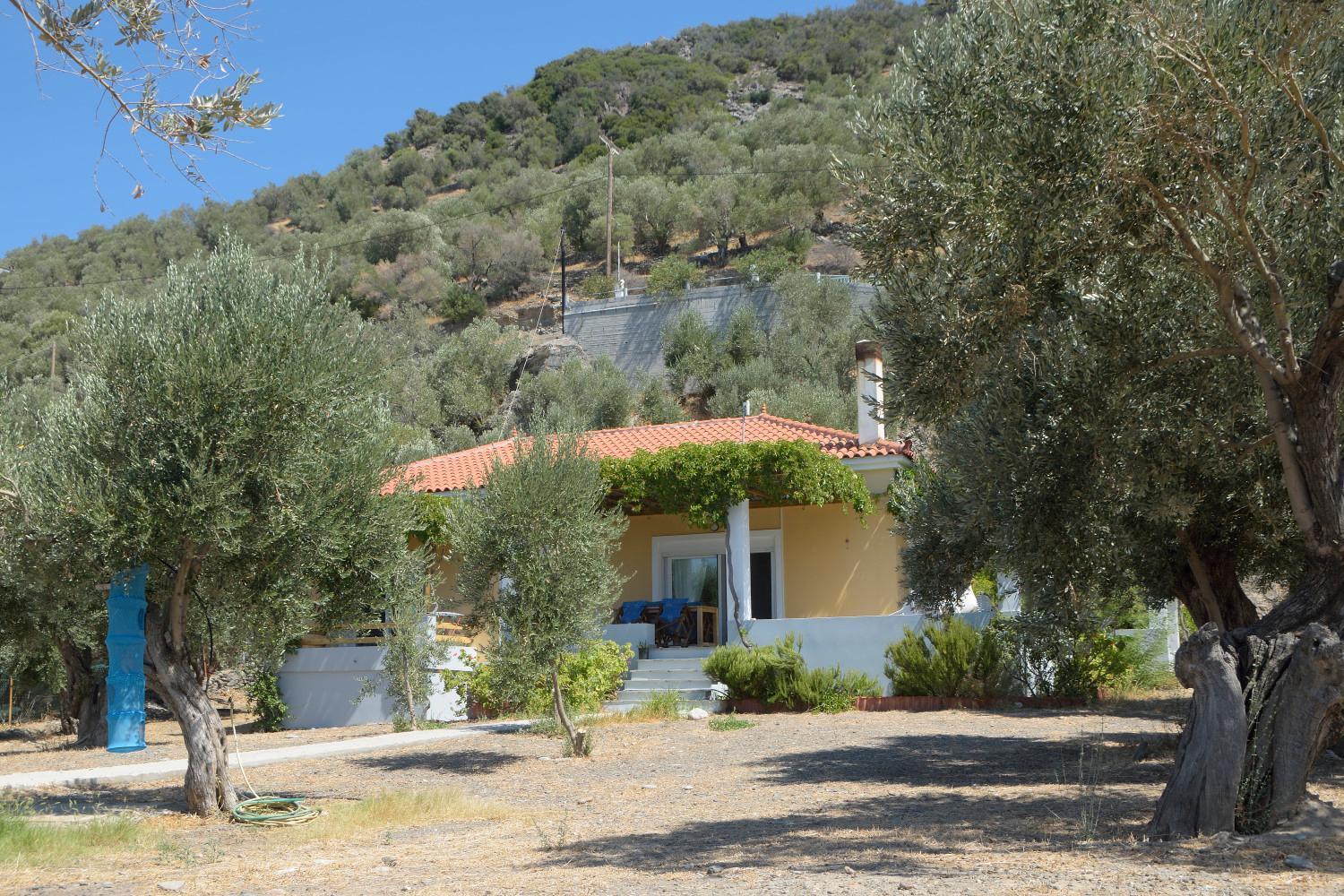 Melinda Holiday House Plomari ภายนอก รูปภาพ
