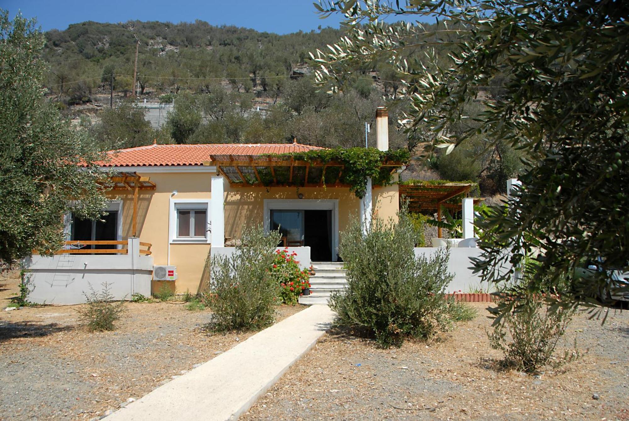Melinda Holiday House Plomari ภายนอก รูปภาพ